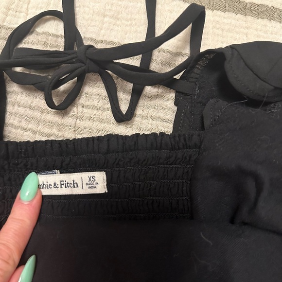 Abercrombie Dress - Picture 4 of 4